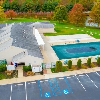 Holiday_Village_Drone-Screenshot-4