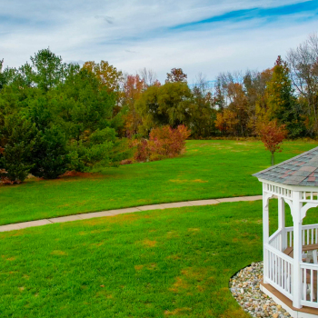 Holiday_Village_Drone-Screenshot-6